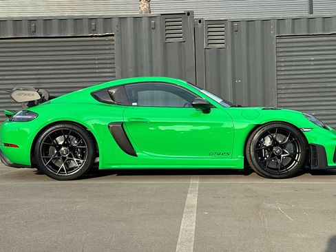Used 2025 Porsche 718 Cayman GT4 RS image 9