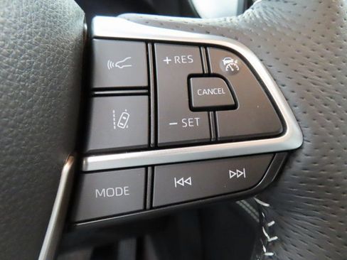 Used 2025 Toyota Sienna XSE image 45