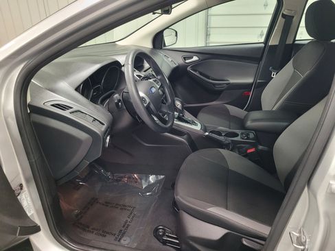 Used 2014 Ford Focus SE image 14