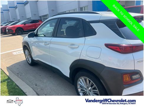 Used 2021 Hyundai Kona SEL w/ Cargo Package FWD image 13