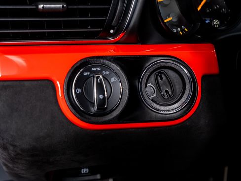 Used 2018 Porsche 911 GT3 image 41