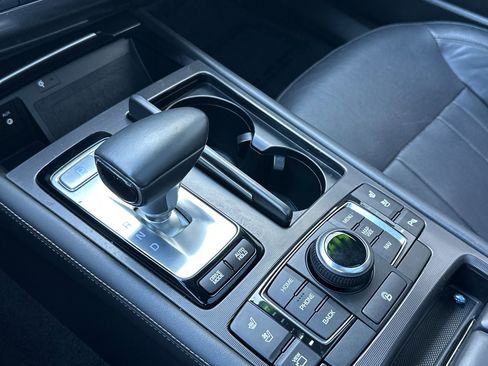 Used 2018 Genesis G80 3.3T Sport image 21