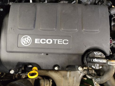 Used 2018 Buick Encore Preferred FWD image 30