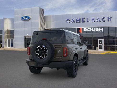 New 2026 Ford Bronco Outer Banks AWD/4WD image 8