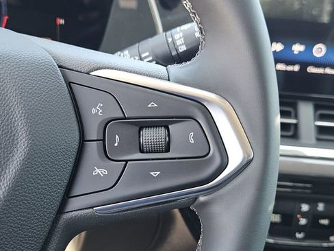 New 2026 Chevrolet Trax ACTIV w/ Driver Confidence Package FWD image 18
