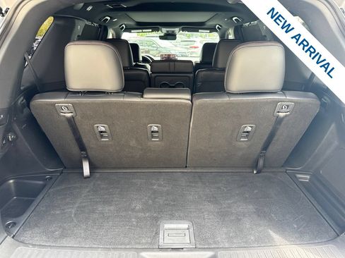 Used 2025 Honda Pilot Black Edition image 13