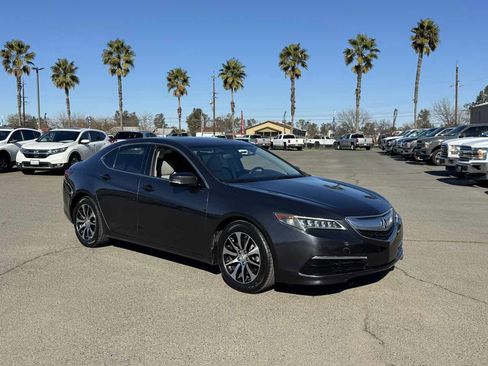 Used 2016 Acura TLX image 2