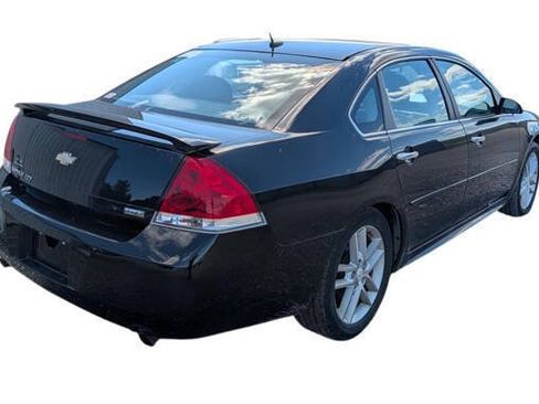 Used 2012 Chevrolet Impala LTZ FWD image 5