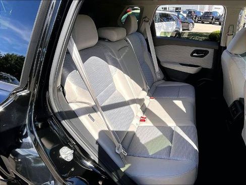 Certified 2023 Nissan Rogue SV AWD/4WD image 16