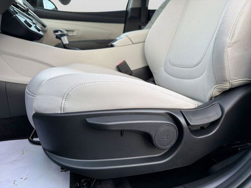 New 2026 Hyundai Tucson SE image 16