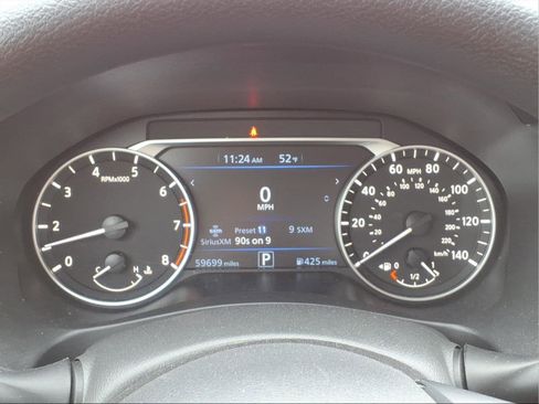 Used 2024 Nissan Altima 2.5 SV image 12