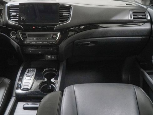 Used 2022 Honda Pilot Touring image 40