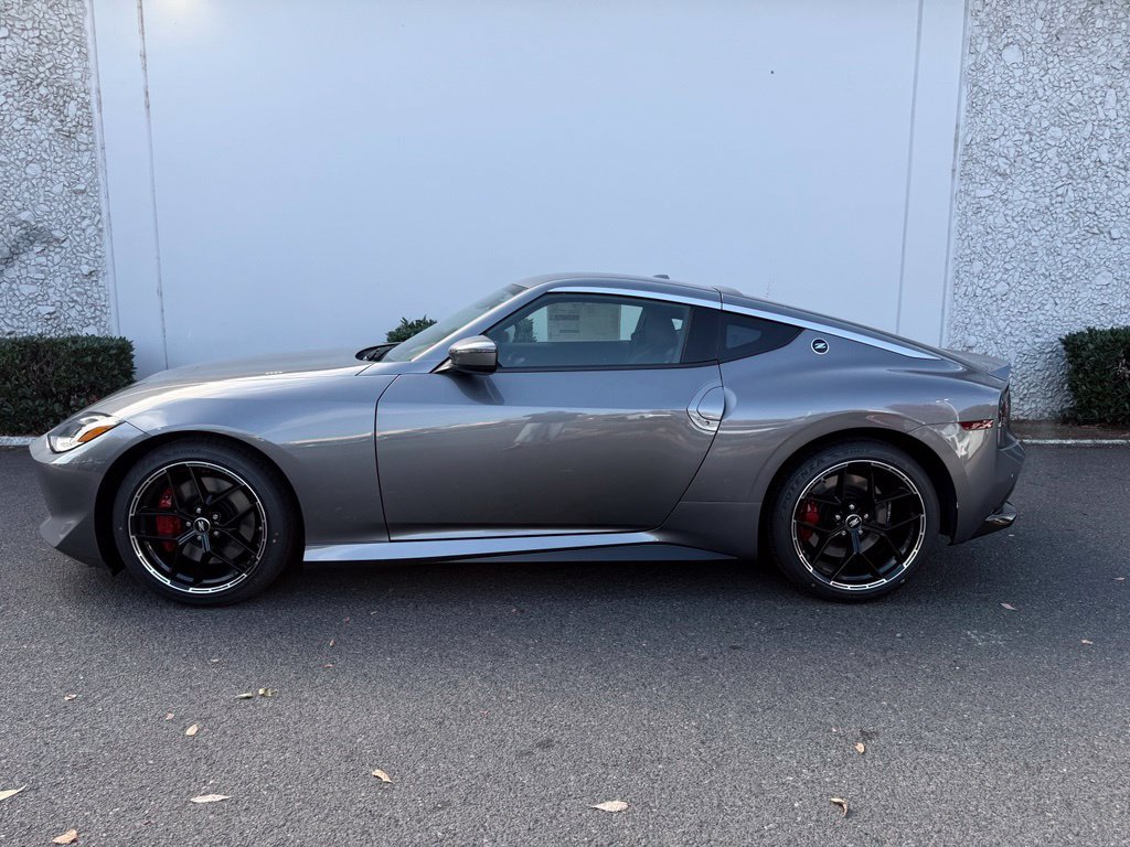 New 2027 Nissan Z Performance RWD image 9
