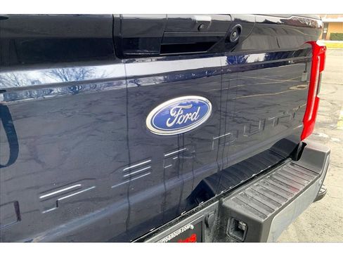 Used 2025 Ford F350 Lariat image 33