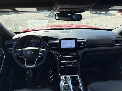 Used 2022 Ford Explorer ST-Line image 6