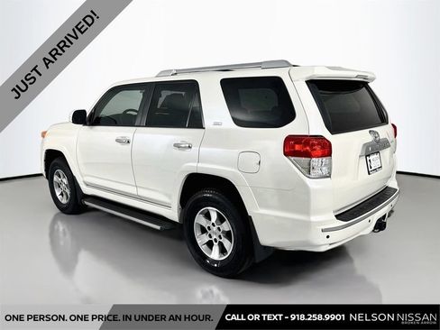 Used 2010 Toyota 4Runner SR5 RWD image 7