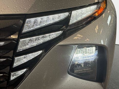 Used 2024 Hyundai Tucson SE image 10