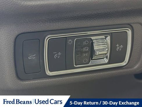Used 2022 Lincoln Corsair AWD w/ Premium Package image 15