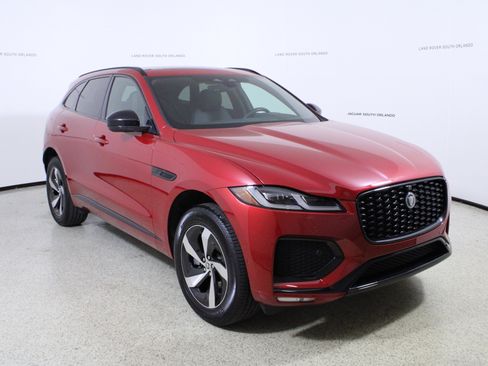 Used 2026 Jaguar F-PACE R-Dynamic S image 3
