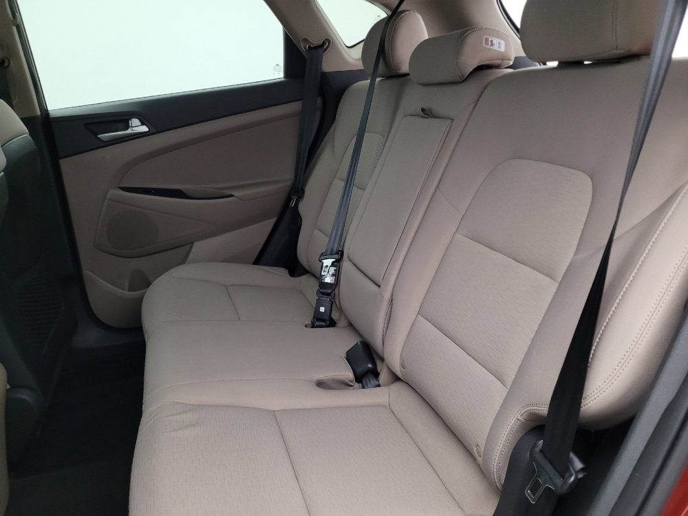 Used 2020 Hyundai Tucson Value FWD image 18