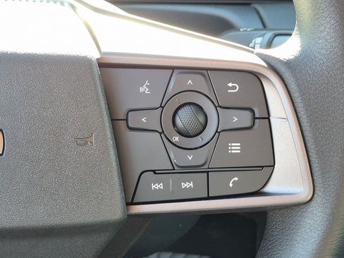 New 2026 Nissan Sentra SV w/ Floor Mat Package FWD image 15