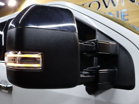 Used 2024 Ford F250 Platinum image 8