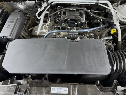 Used 2023 Chevrolet Colorado W/T image 38