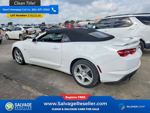 Used 2020 Chevrolet Camaro LT RWD image 3