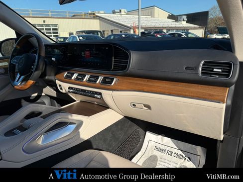 Certified 2021 Mercedes-Benz GLS 450 4MATIC image 30