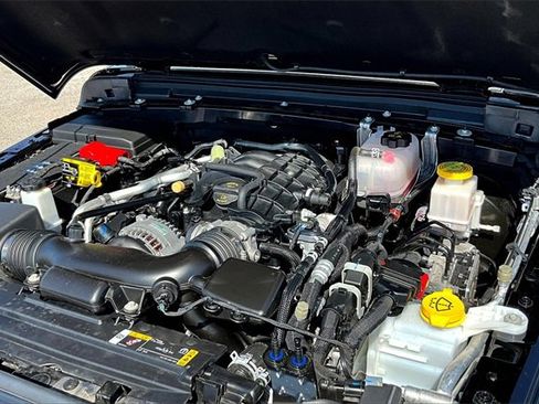 Used 2023 Jeep Gladiator Sport image 35