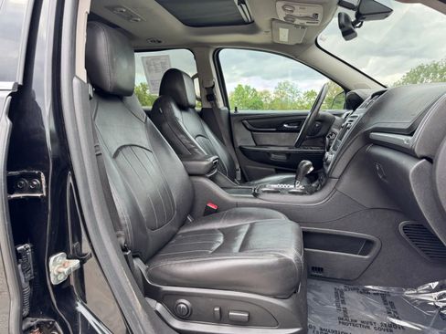 Used 2016 GMC Acadia SLT w/ Open Road Package AWD/4WD image 24