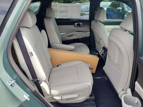 New 2026 Kia Sorento SX Prestige AWD/4WD image 12