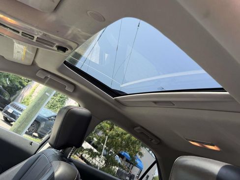 Used 2014 Chevrolet Equinox LTZ FWD image 18