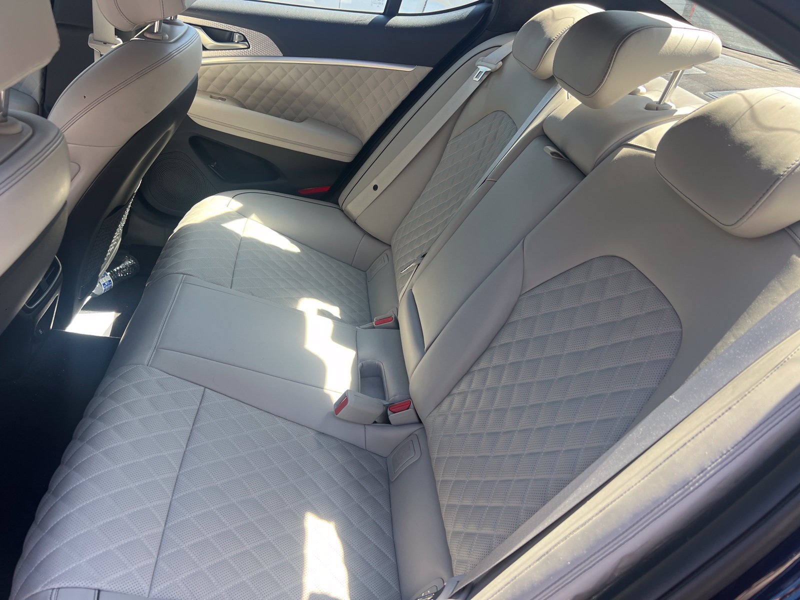 Used 2023 Genesis G70 3.3T w/ Sport Prestige Package RWD image 14