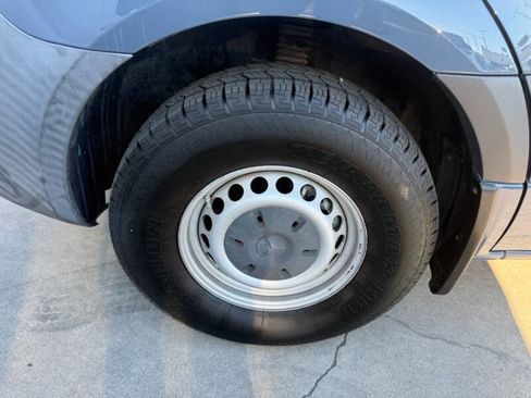 Used 2019 Mercedes-Benz Sprinter 170 image 17