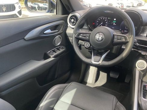 Used 2024 Alfa Romeo Tonale Ti image 39