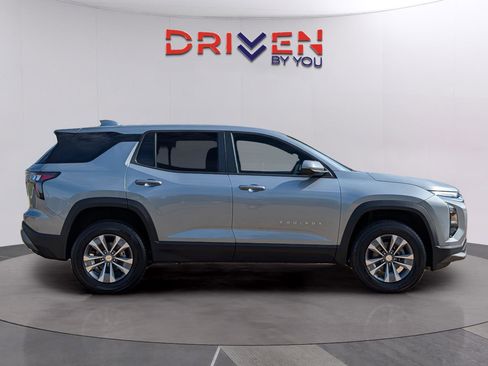 New 2026 Chevrolet Equinox LT FWD image 6