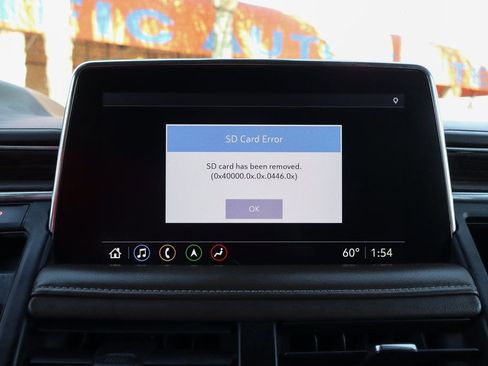 Used 2021 Chevrolet Suburban High Country w/ Premium Package image 36