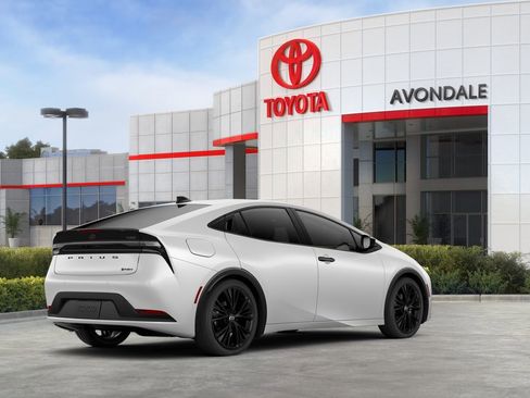New 2026 Toyota Prius Plug-In Hybrid FWD image 10