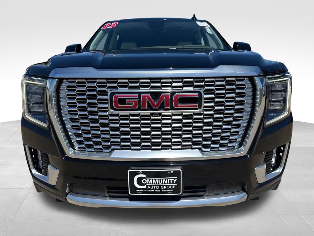 Certified 2023 GMC Yukon XL Denali w/ Denali Reserve Package AWD/4WD image 9