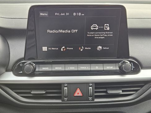 Used 2024 Kia Forte LXS w/ LXS Technology Package FWD image 15