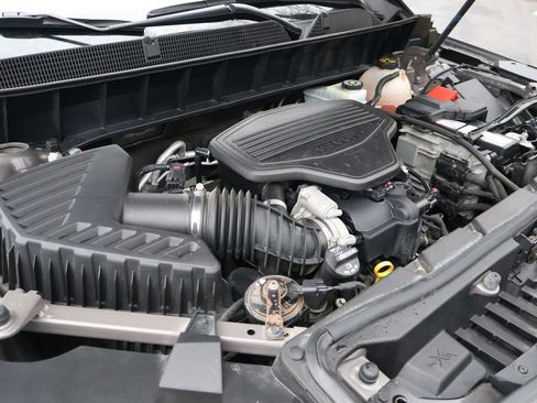 Used 2019 GMC Acadia SLE w/ Driver Alert Package I image 13