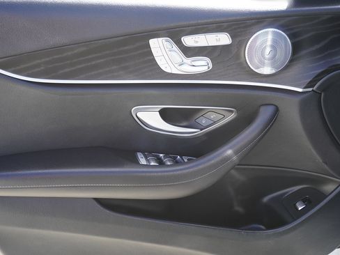 Used 2017 Mercedes-Benz E 300 image 24