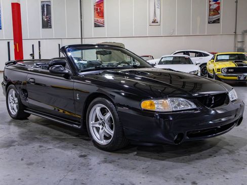 Used 1998 Ford Mustang Cobra RWD image 8