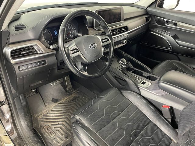 Used 2020 Kia Telluride SX w/ SX Prestige Package AWD/4WD image 3