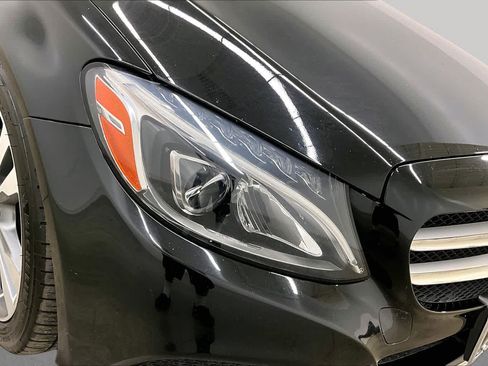 Certified 2018 Mercedes-Benz C 300 Sedan image 27