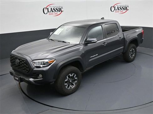 Used 2023 Toyota Tacoma TRD Sport image 18