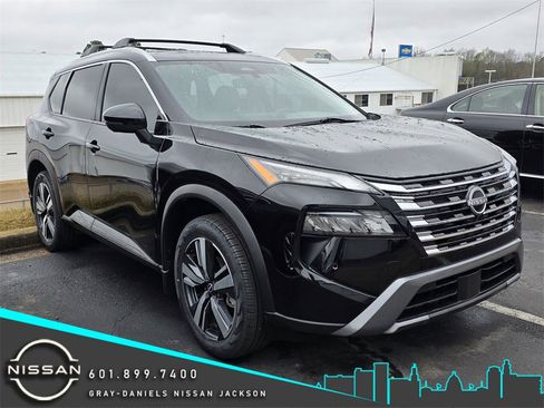 Certified 2024 Nissan Rogue SL w/ SL Premium Package image 1