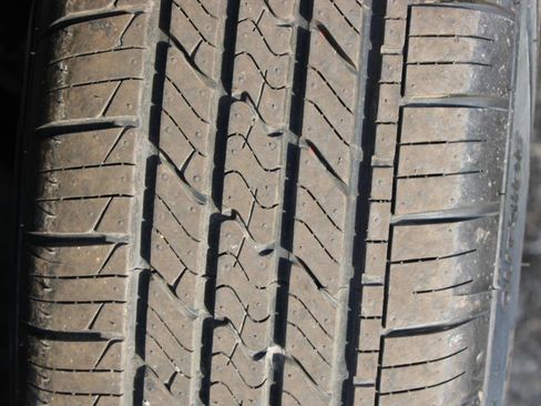 Used 2021 Chevrolet Trax LT w/ LT Convenience Package image 49