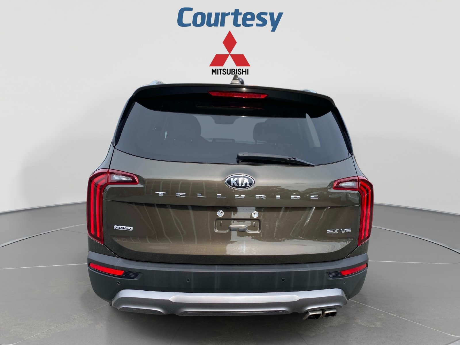 Used 2021 Kia Telluride EX w/ EX Premium Package AWD/4WD image 4